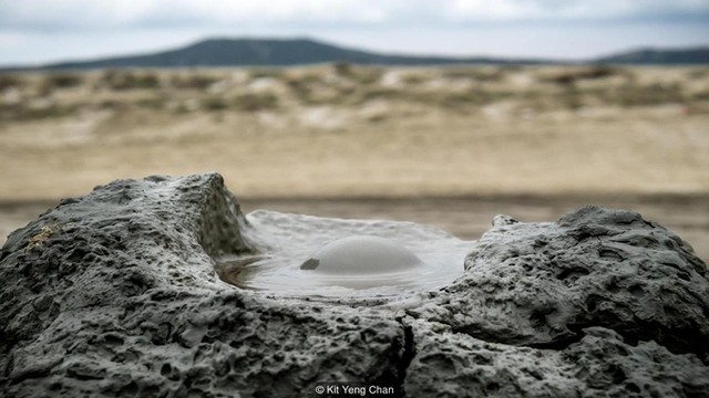 Cuộc sống ở 'hỏa diệm sơn' có thật trên thế giới ảnh 3