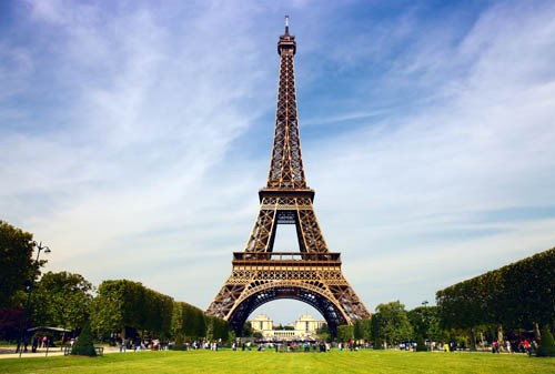 Những bí mật về tháp Eiffel ảnh 1