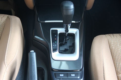 Toyota Fortuner 2017 bản Trung Đông đầu tiên về Việt Nam ảnh 5