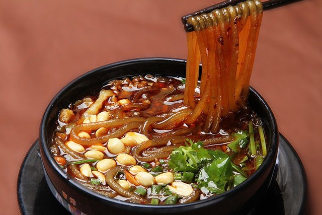 10 đặc sản nhìn đã thấy toát mồ hôi của Trung Quốc ảnh 4