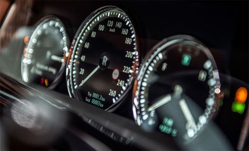 Rolls-Royce Phantom 2018 - thiết lập đỉnh cao siêu sang mới ảnh 8