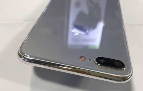 iPhone 8 lần đầu lộ ảnh tại nhà máy ảnh 1