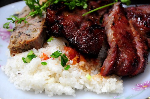 Bảy món ăn nổi tiếng có tên độc, lạ ở Việt Nam ảnh 2