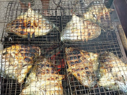 Bảy món ăn nổi tiếng có tên độc, lạ ở Việt Nam ảnh 6