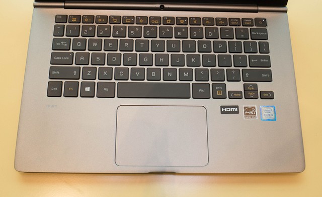 LG Gram - laptop nhẹ nhất thế giới giá 24,5 triệu đồng ảnh 3