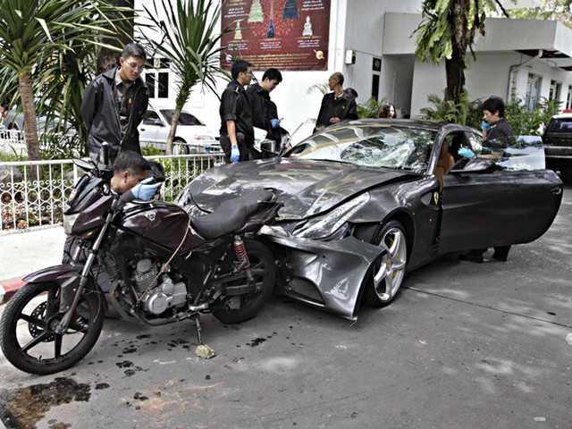 Interpol truy nã toàn cầu cậu ấm Red Bull ảnh 1