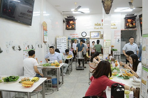 Quán phở hơn 40 năm là địa chỉ ruột của người Sài Gòn ảnh 1