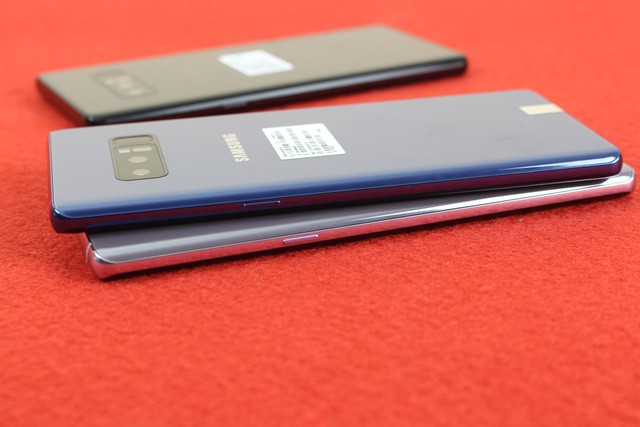 Galaxy Note8 xách tay về Việt Nam, giá bán cao hơn hàng chính hãng ảnh 2