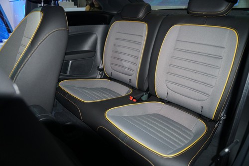 Volkswagen Beetle Dune - 'con bọ' giá 1,47 tỷ cho khách Việt ảnh 7