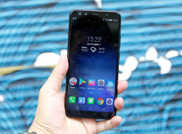 5 smartphone đáng chú ý bán trong tháng 12 ảnh 5