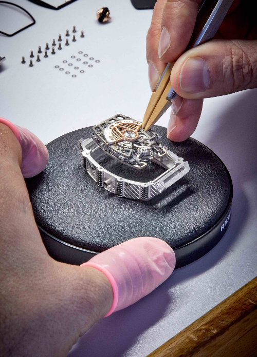 RM 71-01 Talisman - cỗ máy Tourbillon tự động đầu tiên của Richard Mille ảnh 1