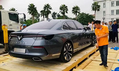 Hai ôtô VinFast xuất hiện tại Việt Nam, chuẩn bị ra mắt ảnh 2