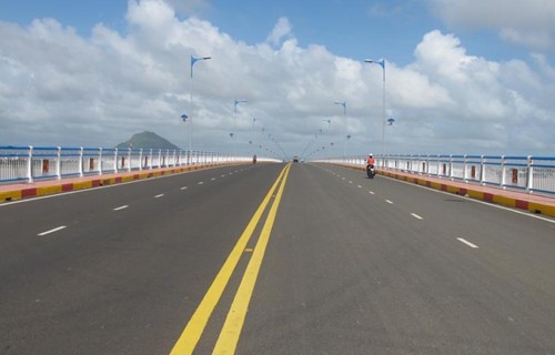 Ý nghĩa vạch kẻ đường vàng, trắng - nhiều tài xế còn mơ hồ ảnh 3