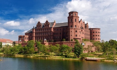 Những trợ cấp Huawei nhận được từ chính phủ Trung Quốc ảnh 1