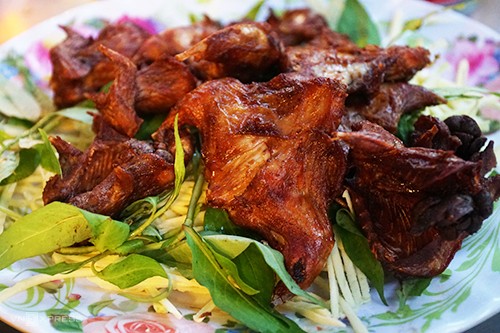 Quán vịt nấu chao đón khách nườm nượp ở xứ Tây Đô ảnh 4