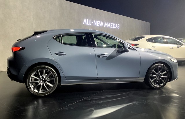 Mazda3 thế hệ mới ra mắt, tháng 10 bán tại Việt Nam ảnh 3