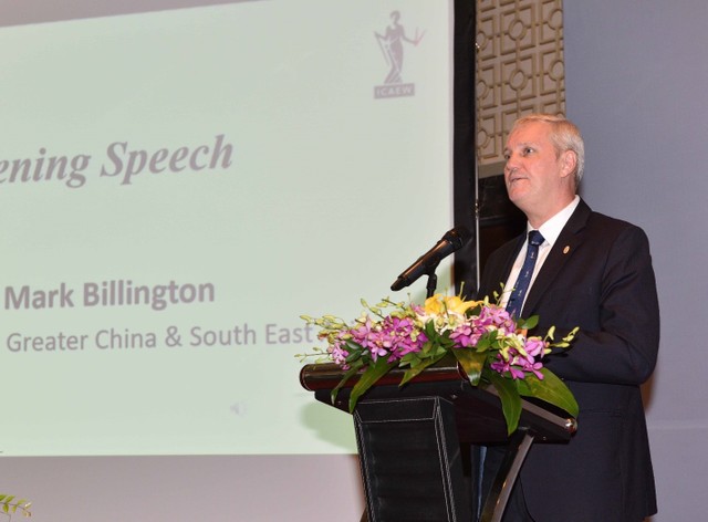 Viện Kế toán Công chứng Anh và xứ Wales - ICAEW trao chứng chỉ quốc tế cho 31 học viên Việt Nam ảnh 1