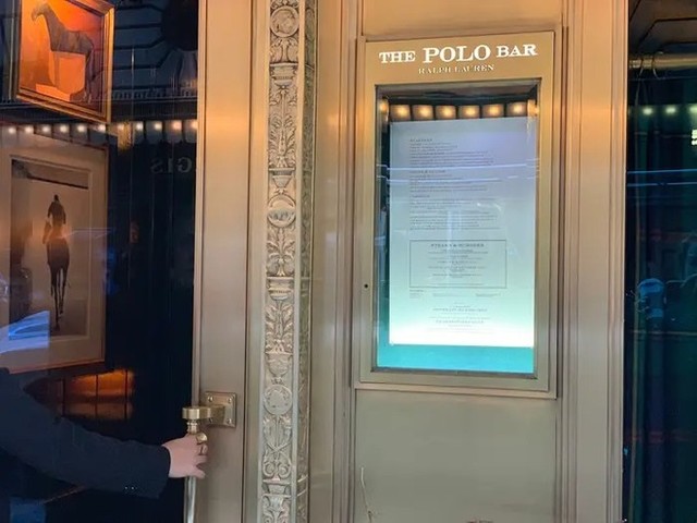 Một ngày làm việc của trợ lý nhà siêu giàu ảnh 4