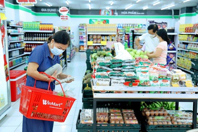 Các cửa hàng mini-mall tích hợp đa tiện ích được đưa vào hoạt động.