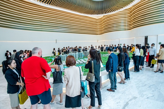 Sự kiện “Kết nối các doanh nghiệp F&amp;B trong nước và quốc tế” diễn ra tại Trung tâm mới The Global City với sự tham gia của hơn 100 doanh nghiệp hàng đầu.