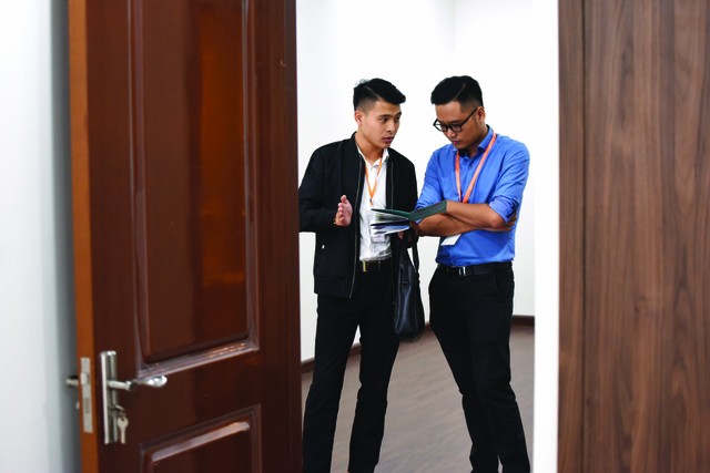 Căn hộ thứ cấp giảm mạnh cả về giá bán và thanh khoản. Ảnh: Dũng Minh.