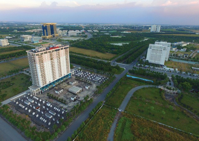 Thị trường bất động sản Bình Dương (cũ). Ảnh: Lê Toàn.