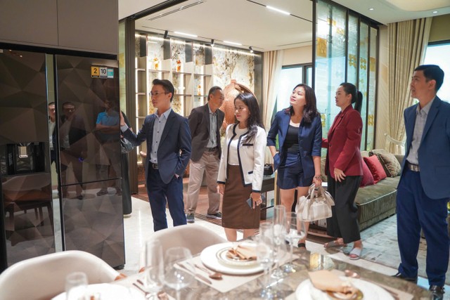 Trong đầu tư bất động sản, việc sử dụng đòn bẩy tài chính là phổ biến. Ảnh: Việt Dũng.