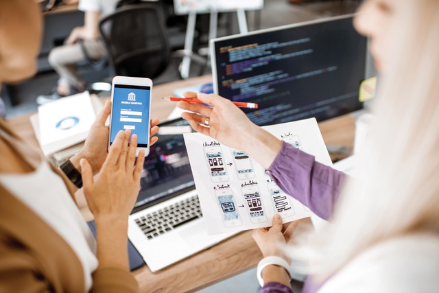 Việc quản lý rủi ro theo Basel III là bài toán khó đối với không ít ngân hàng trong nước. Việc quản lý rủi ro theo Basel III là bài toán khó đối với không ít ngân hàng trong nước.