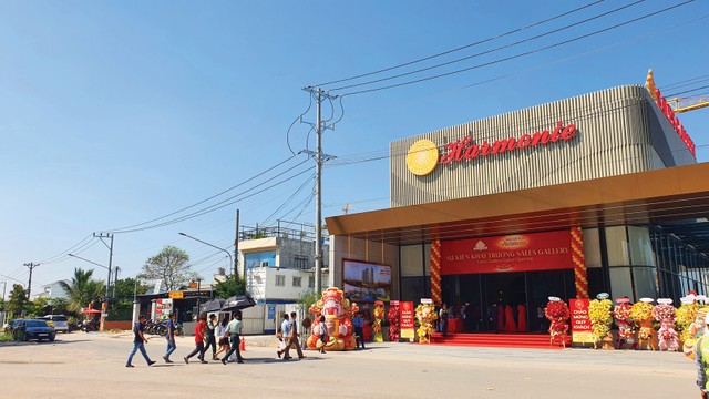Nhiều dự án có kế hoạch mở bán sản phẩm từ nay tới cuối năm. Ảnh: Lê Toàn. Nhiều dự án có kế hoạch mở bán sản phẩm từ nay tới cuối năm. Ảnh: Lê Toàn.