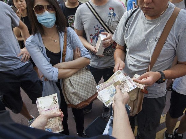 Chùm ảnh khắp nơi trên thế giới ngày iPhone 7 chính thức lên kệ ảnh 5