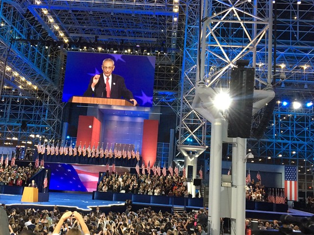 Ông Donald Trump trở thành Tổng thống thứ 45 của Mỹ ảnh 4