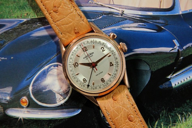 Món quà tặng Tổng thống Mỹ từ nhà sản xuất đồng hồ Thụy Sỹ ảnh 1