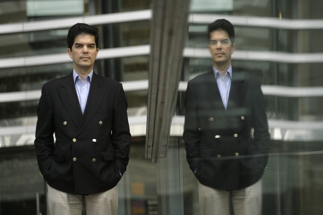 “Mạng lưới bí ẩn” chao đảo thị trường chứng khoán Hong Kong ảnh 3