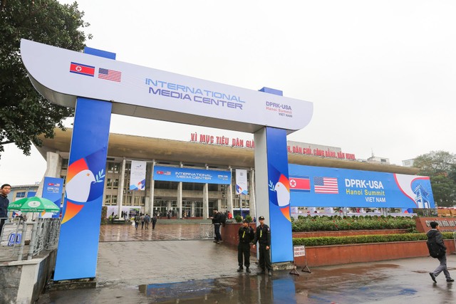 Báo chí quốc tế: Việt Nam sẵn sàng cho cuộc gặp gỡ Mỹ - Triều Tiên ảnh 1