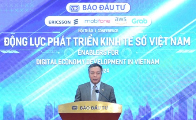Ông Lê Trọng Minh, Tổng biên tập Báo Đầu tư phát biểu tại Hội thảo Ông Lê Trọng Minh, Tổng biên tập Báo Đầu tư phát biểu tại Hội thảo