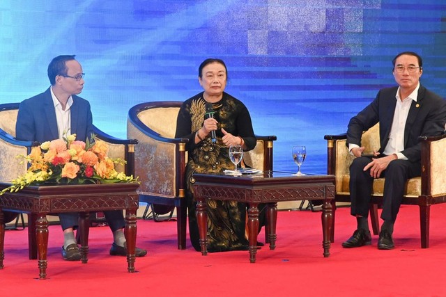 Bà Nguyễn Thị Cúc, Chủ tịch Hội Tư vấn Thuế Việt Nam, nguyên Phó tổng cục trưởng Tổng cục Thuế