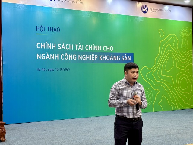 Đại diện Cục Địa chất và Khoáng sản, Bộ Tài nguyên Môi trường