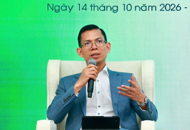 Ông Đặng Tài An Trang, Phó Tổng Giám đốc VNX phát biểu tại Hội thảo "Chính sách tín dụng và thị trường carbon: Khơi thông dòng vốn xanh”. Ảnh: Chí Cường Ông Đặng Tài An Trang, Phó Tổng Giám đốc VNX phát biểu tại Hội thảo "Chính sách tín dụng và thị trường carbon: Khơi thông dòng vốn xanh”. Ảnh: Chí Cường