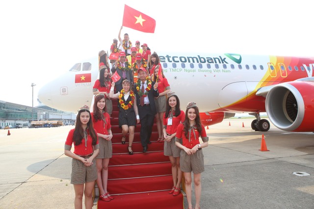 Tàu bay mới của Vietjet về tới thành phố Hồ Chí Minh ảnh 11 Tàu bay mới của Vietjet về tới thành phố Hồ Chí Minh ảnh 11