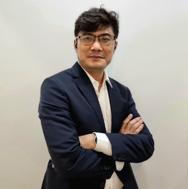 Ths. Nguyễn Xuân Hà – Thạc sĩ Chính sách công, Giám đốc Kinh doanh C.H. Robinson