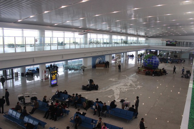 10 tiếng mắc kẹt tại sân bay Triều Tiên qua lời kể của phóng viên quốc tế ảnh 4