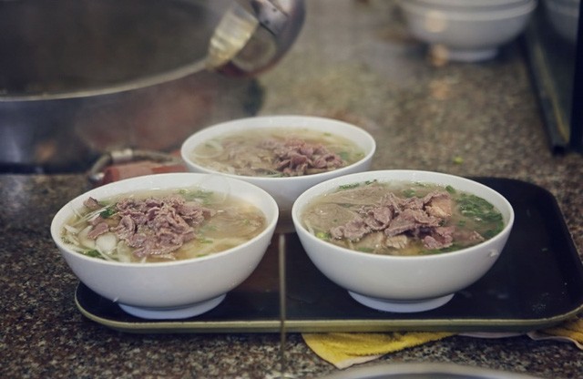 Khám phá phố ẩm thực Lý Quốc Sư nổi tiếng đất Hà thành ảnh 1