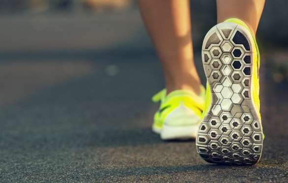 5 bài tập giúp ngăn ngừa đau khớp gối khi có tuổi ảnh 1