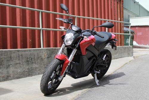 ZERO SR 2017: Tái khẳng định khái niệm môtô điện ảnh 12