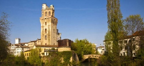 Top 10 trường đại học lâu đời, nổi tiếng nhất thế giới ảnh 6