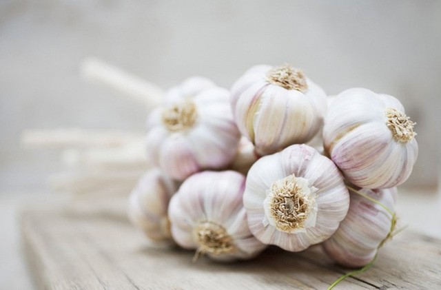 11 thực phẩm không nên để trong tủ lạnh vì dễ biến chất ảnh 11