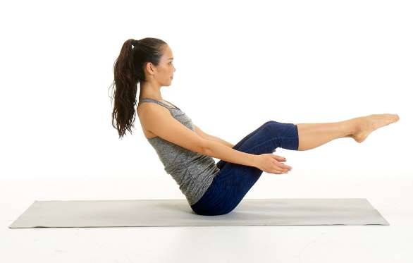 Những tư thế yoga giúp đẩy lùi chấn thương chạy bộ ảnh 1