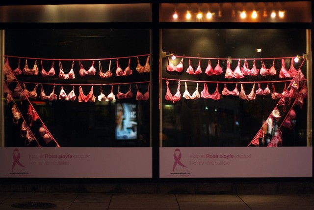 Người dân trên khắp thế giới đón giao thừa như thế nào? ảnh 10