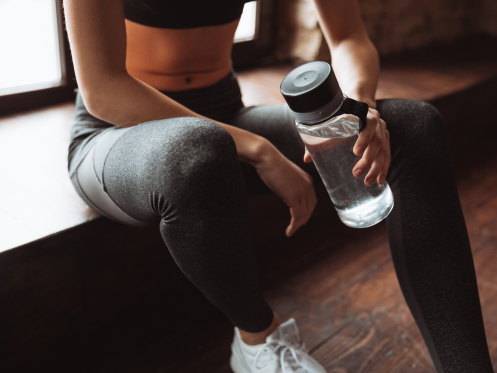 Những thói quen gây hại sức khỏe khi tập luyện ảnh 3