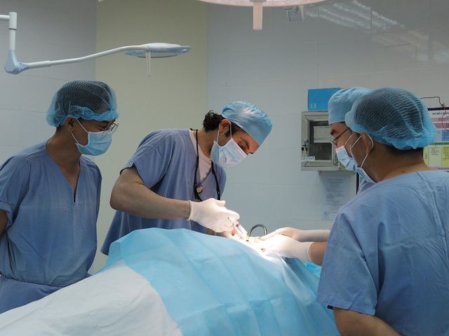 Làn da nguy cơ bị ung thư từ những yếu tố ít ai ngờ tới ảnh 2